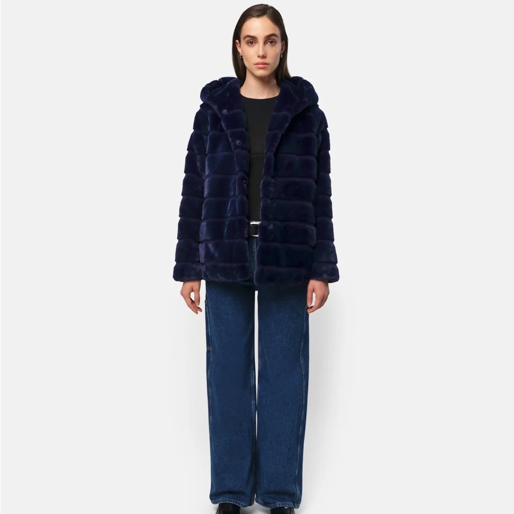 Apparis Goldie Coat